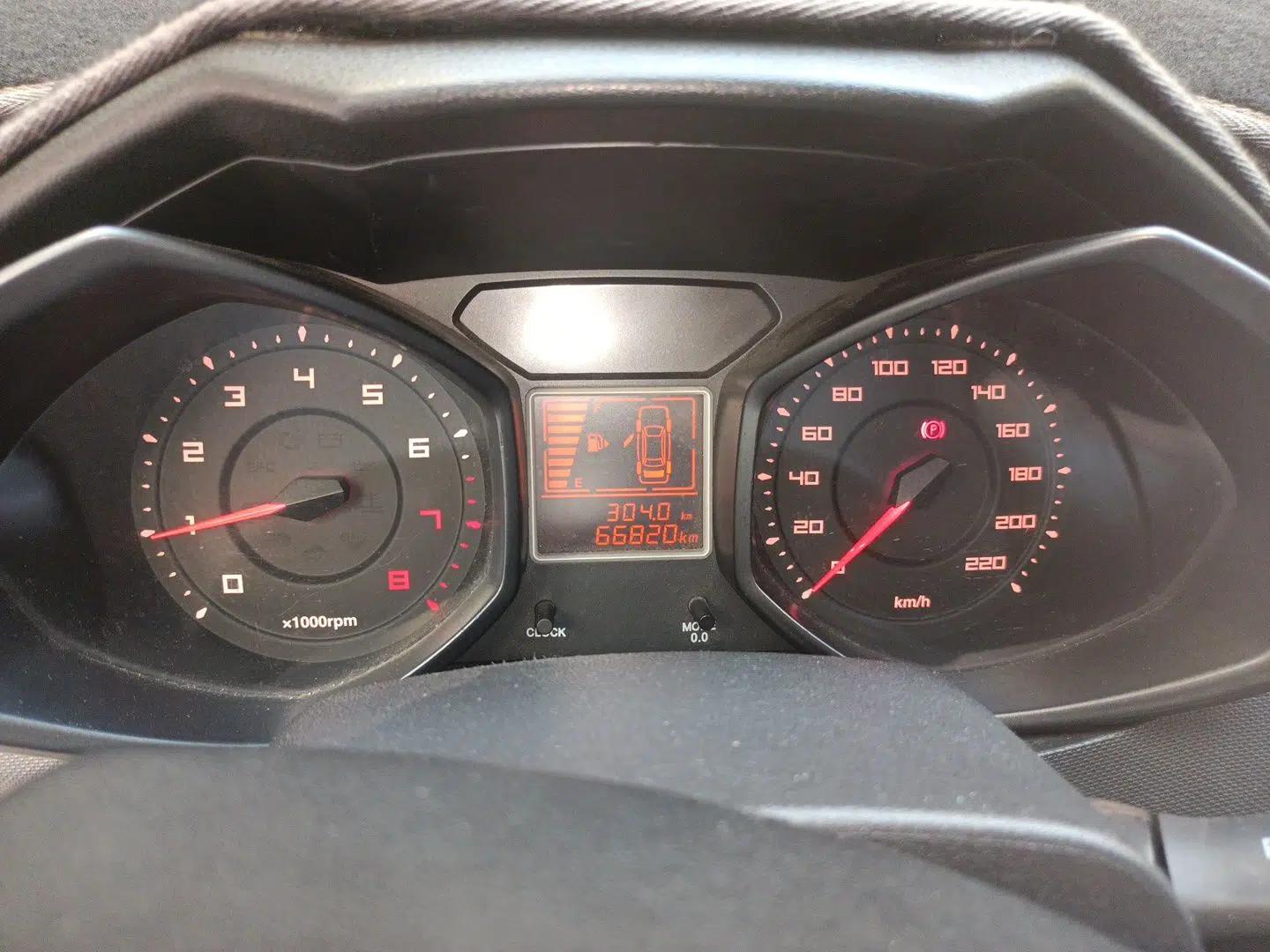 Chery Fengyun 2 2013 Hatchback 1.5L Manual Ruiyi Edition — миниатюра 13