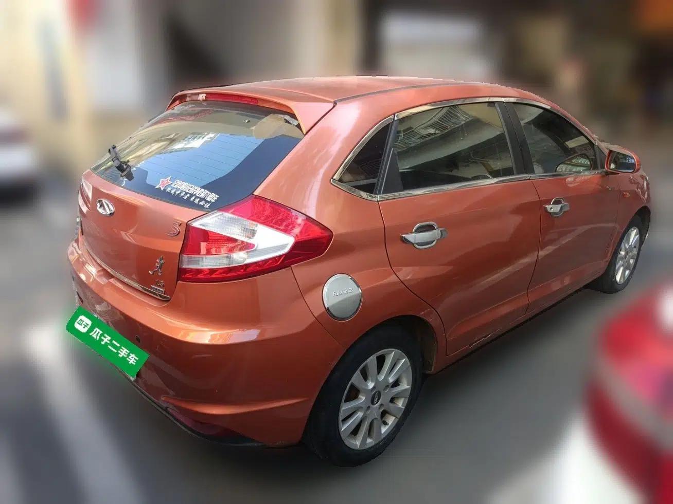Chery Fengyun 2 2013 Hatchback 1.5L Manual Ruiyi Edition — миниатюра 6