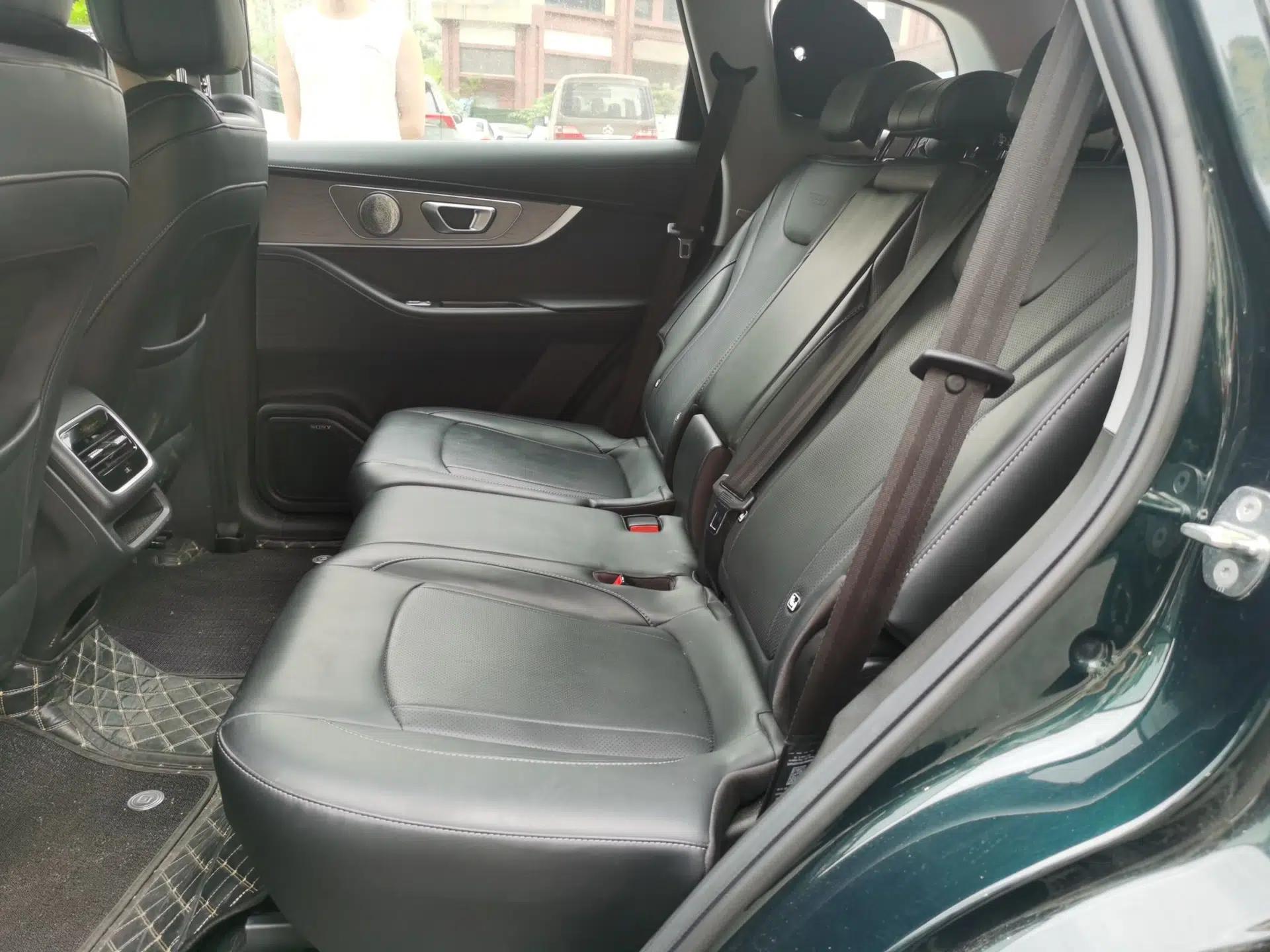 Chery Tiggo 8 PRO New Energy 2023 Champion Edition 1.5T 100km Glory Version — миниатюра 18