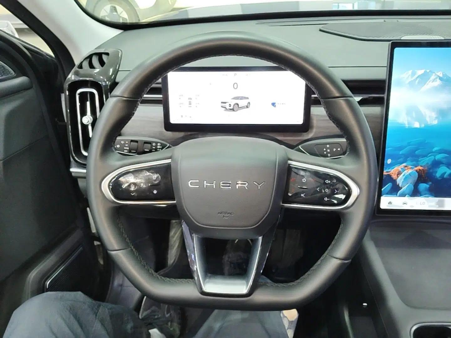 Chery Tiggo 7 C-DM 2025 1.5T 120KM Luxury Trim — миниатюра 14