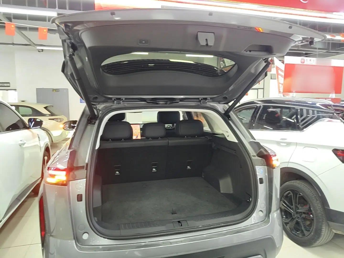 Chery Tiggo 7 C-DM 2025 1.5T 120KM Luxury Trim — миниатюра 22
