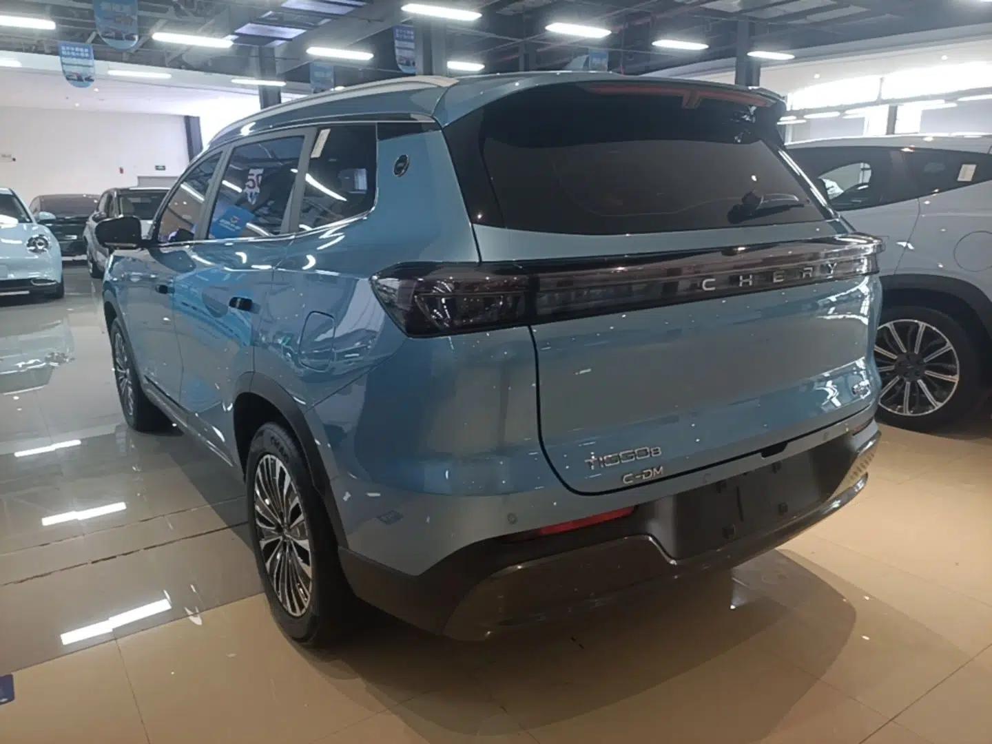 Chery Tiggo 8 PLUS C-DM 2025 1.5T 116 km Prestige Version 5 Seats — миниатюра 4