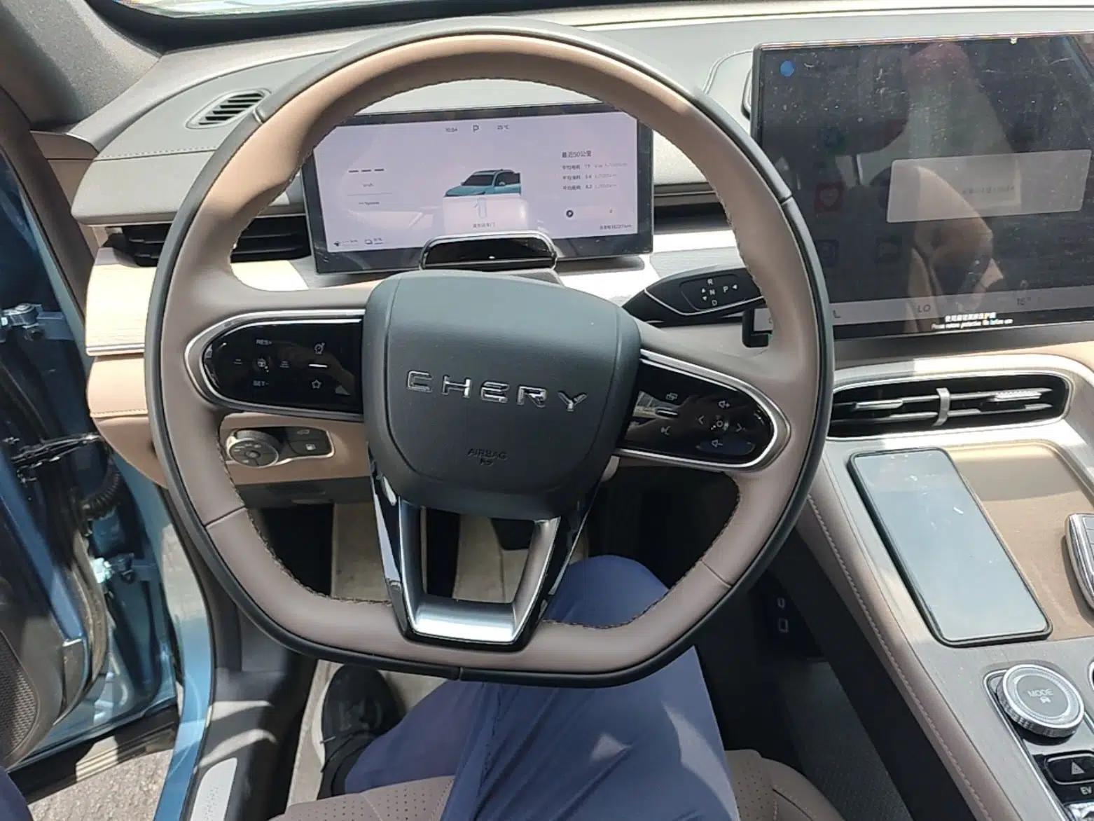 Chery Tiggo 8 PLUS C-DM 2025 1.5T 116 km Prestige Version 5 Seats — миниатюра 14