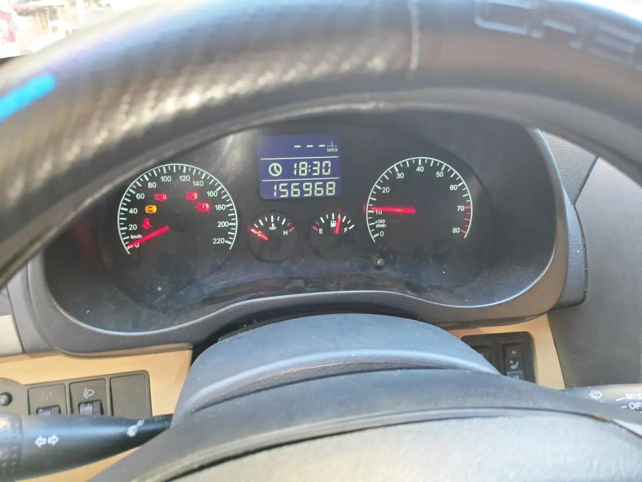 Chery Tiggo 2011 Elite Edition 1.6L Manual Luxury DVVT — миниатюра 12