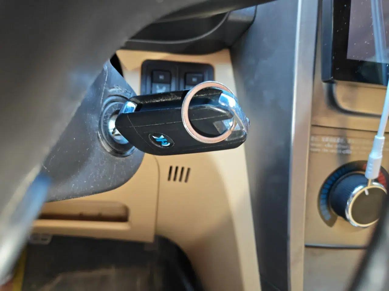 Chery Tiggo 2011 Elite Edition 1.6L Manual Luxury DVVT — миниатюра 9