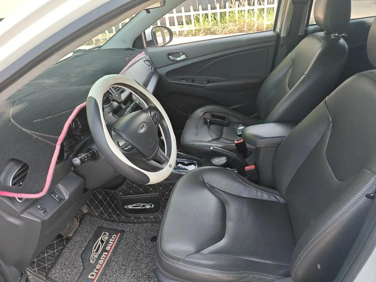 Chery Arrizo 3 2015 1.5L Automatic "Gouxuan" Edition — миниатюра 16
