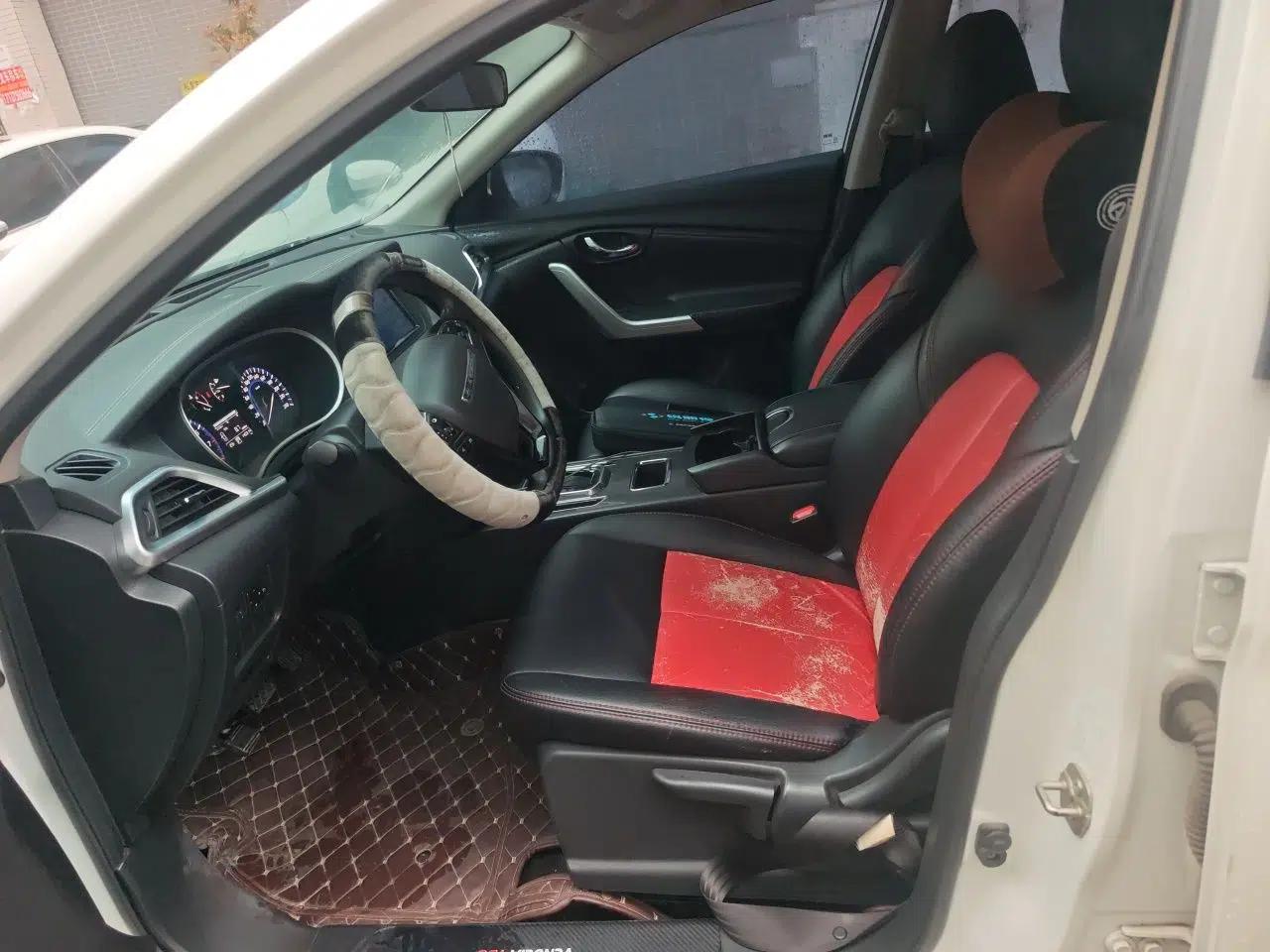 Venucia T90 2018 2.0L CVT Smart Connect Fashion Edition China V Standard — миниатюра 16