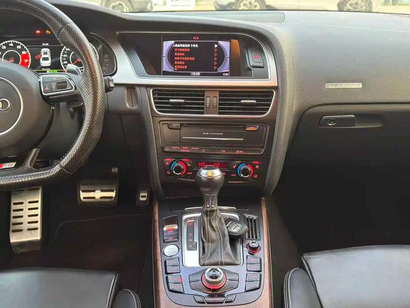 2012 Audi S5 3.0T Sportback — миниатюра 11