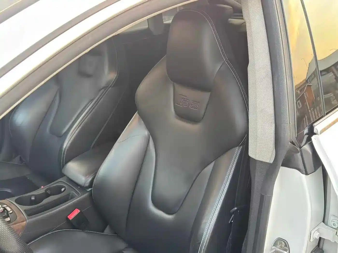 2012 Audi S5 3.0T Sportback — миниатюра 19