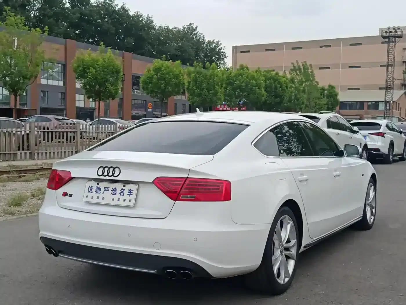 2012 Audi S5 3.0T Sportback — миниатюра 8