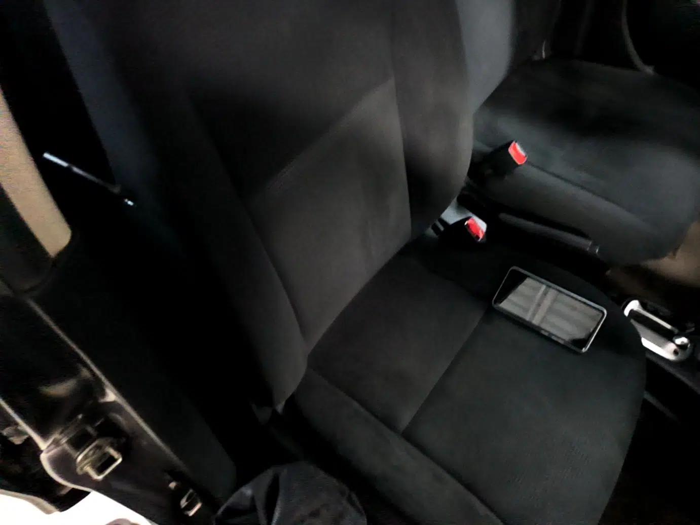 Nissan Livina 2015 1.6XE CVT Comfort Edition — миниатюра 23