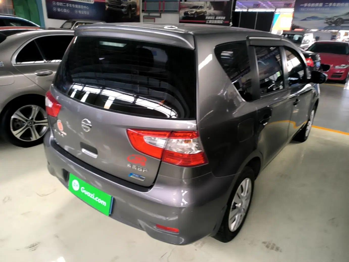 Nissan Livina 2015 1.6XE CVT Comfort Edition — миниатюра 4