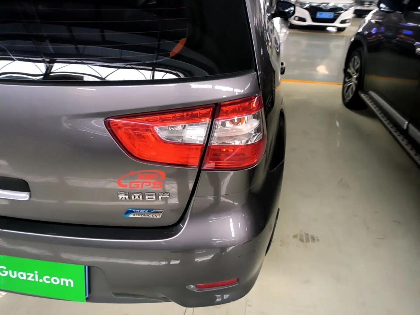 Nissan Livina 2015 1.6XE CVT Comfort Edition — миниатюра 8
