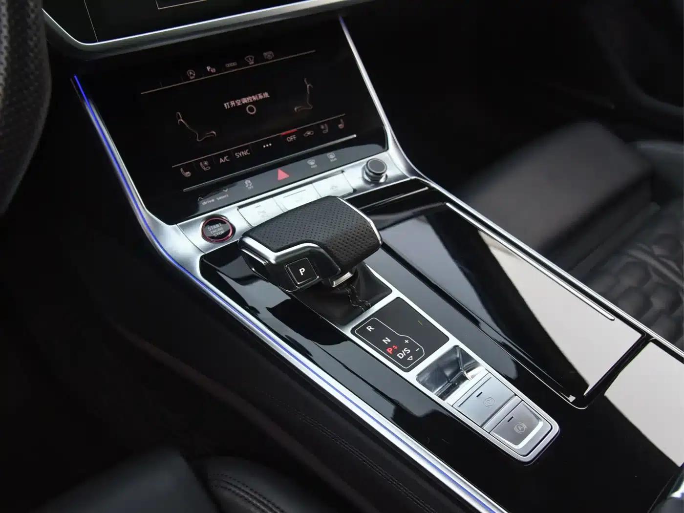 2024 Audi RS 6 RS 6 4.0T Avant Performance — миниатюра 32