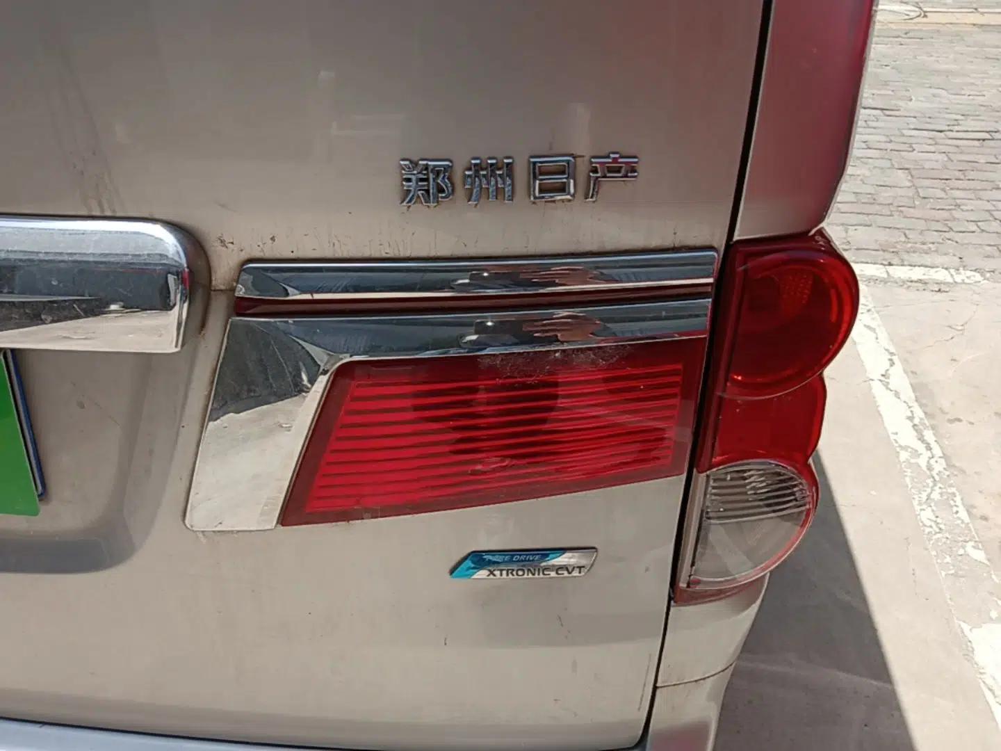 Nissan NV200 2016 Revised Version 1.6L CVT Luxury Edition — миниатюра 7