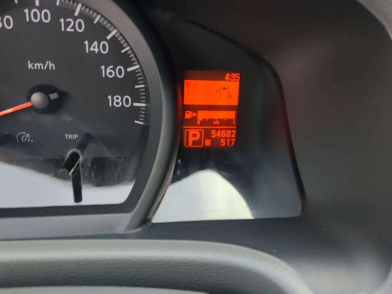 Nissan NV200 2018 1.6L CVT Luxury Model — миниатюра 13