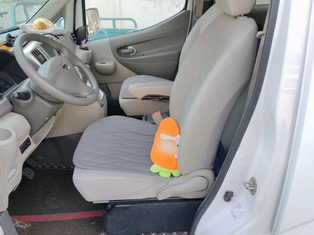 Nissan NV200 2018 1.6L CVT Luxury Model — миниатюра 16