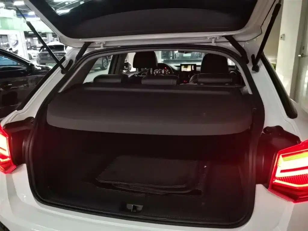 Audi Q2L e-tron 2019 Q2L e-tron Pure Electric Smart Edition — миниатюра 19