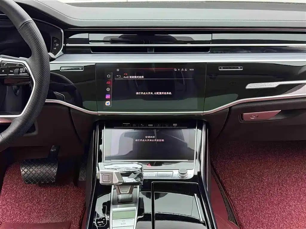 Audi A8 PHEV 2022 A8L 60 TFSIe quattro Collector's Edition — миниатюра 10