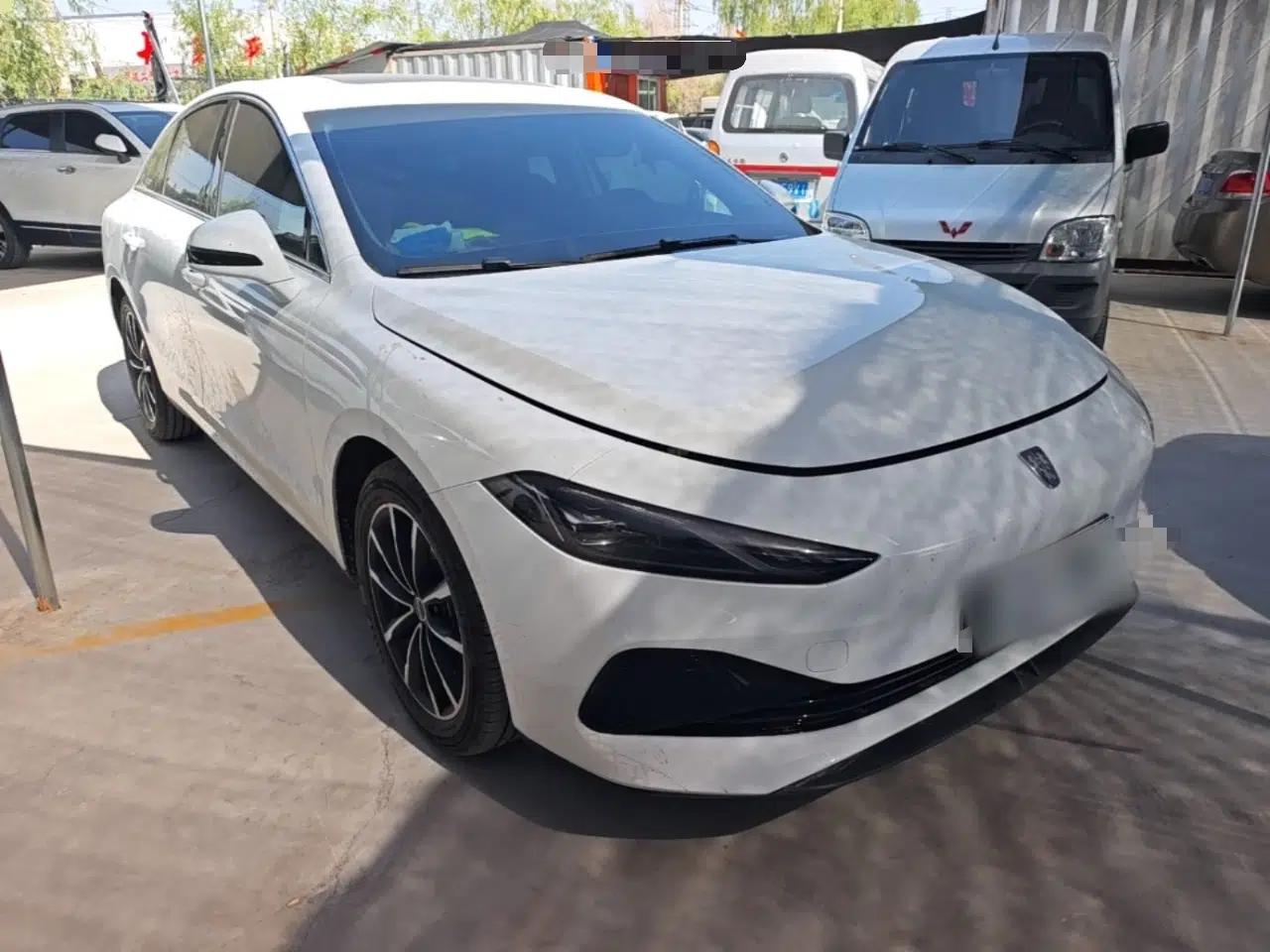 Roewe D7 2025 DMH 125km World Champion Edition — миниатюра 3
