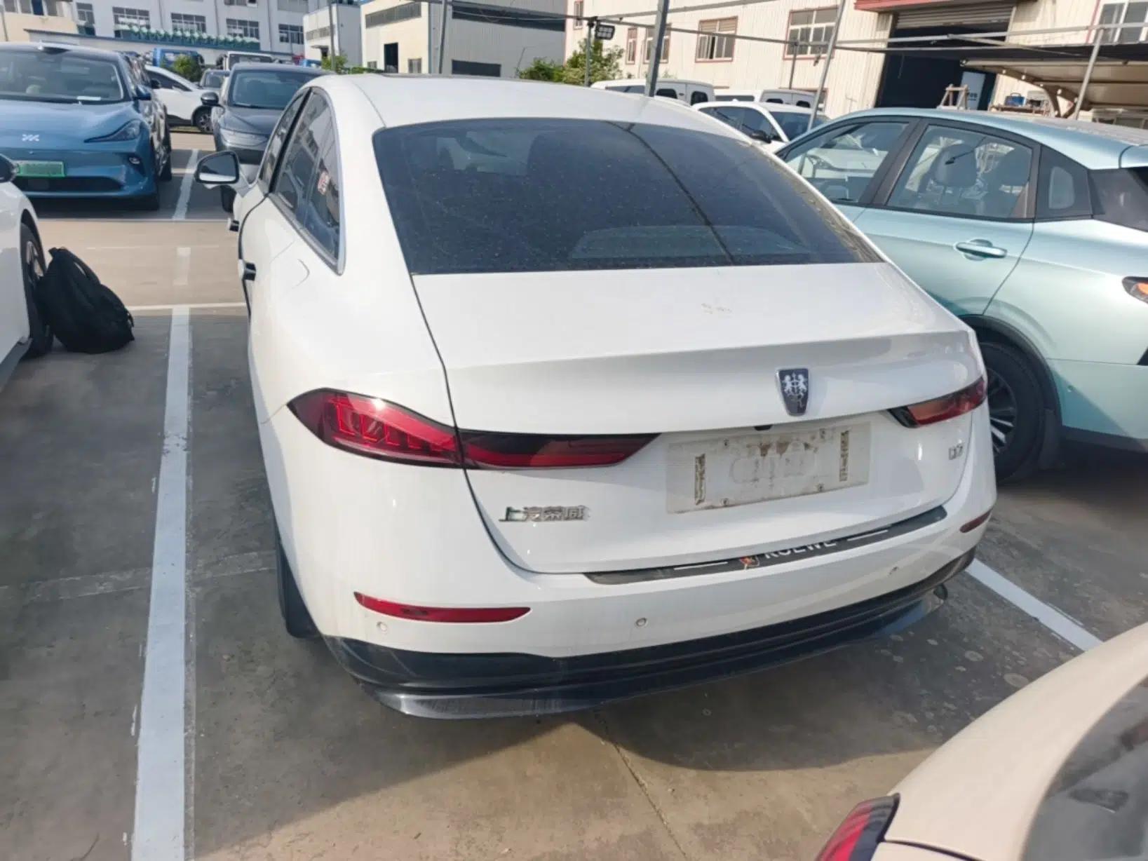 Roewe D7 2023 EV 510km Rear-Drive Flagship Edition — миниатюра 3