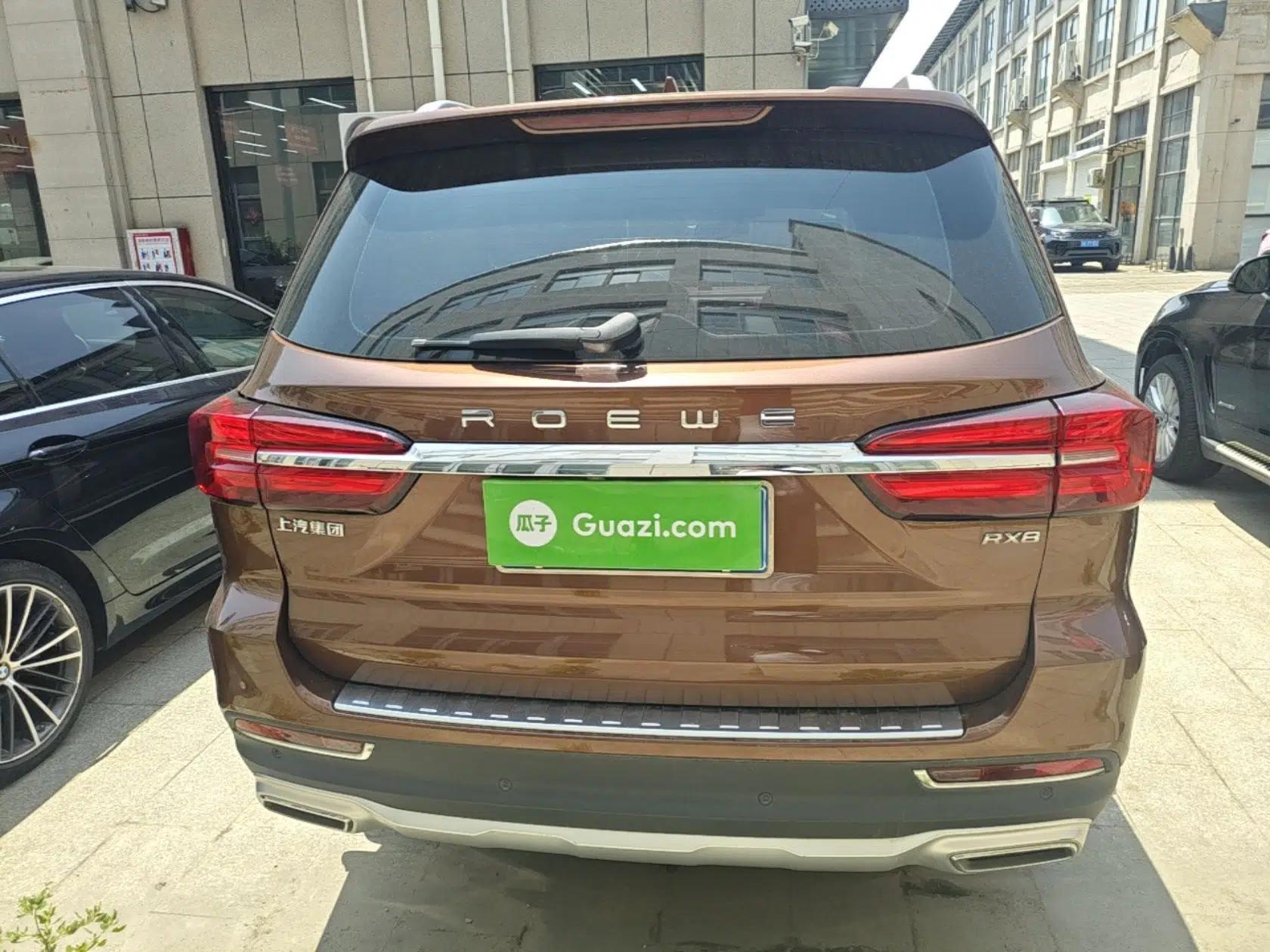 Roewe RX8 2018 30T Smart Connectivity Two-Wheel Drive Flagship Edition — миниатюра 5