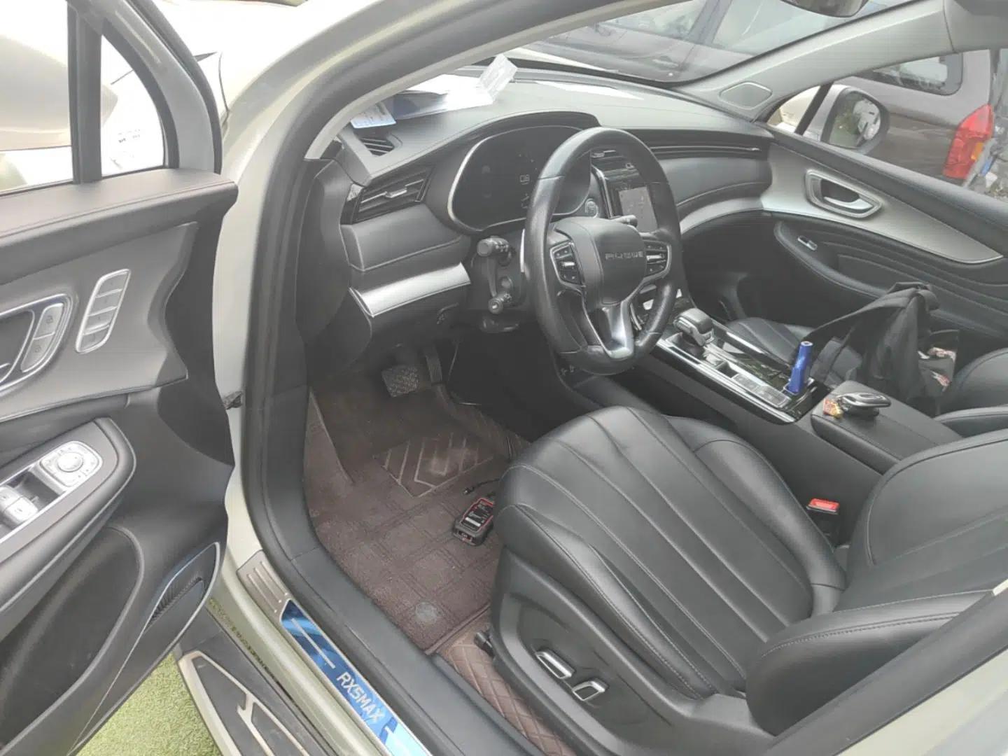 Roewe RX5 MAX 2019 300TGI Automatic Smart Cabin Luxury Edition — миниатюра 19