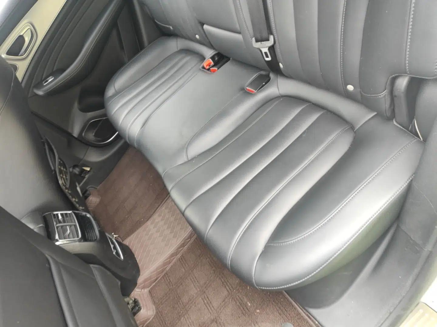 Roewe RX5 MAX 2019 300TGI Automatic Smart Cabin Luxury Edition — миниатюра 20