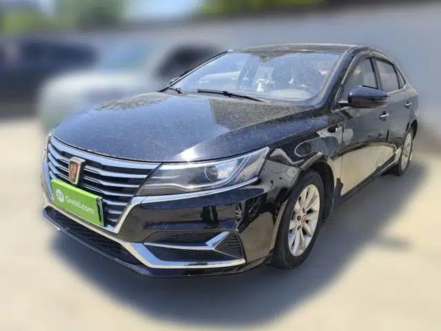 Roewe i6 New Energy 2017 45T Hybrid Connect & Smart Enjoyment Edition