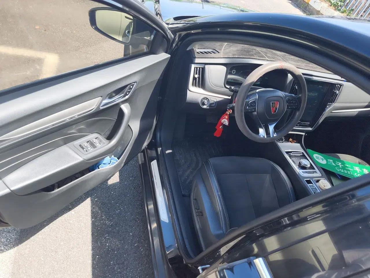Roewe i6 New Energy 2017 45T Hybrid Connective Smart Luxury Edition — миниатюра 17