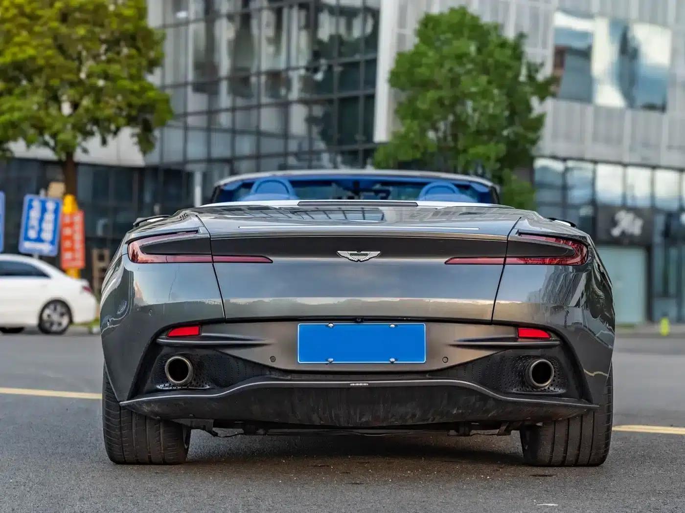 Aston Martin DB11 2019 4.0T V8 Volante — миниатюра 5