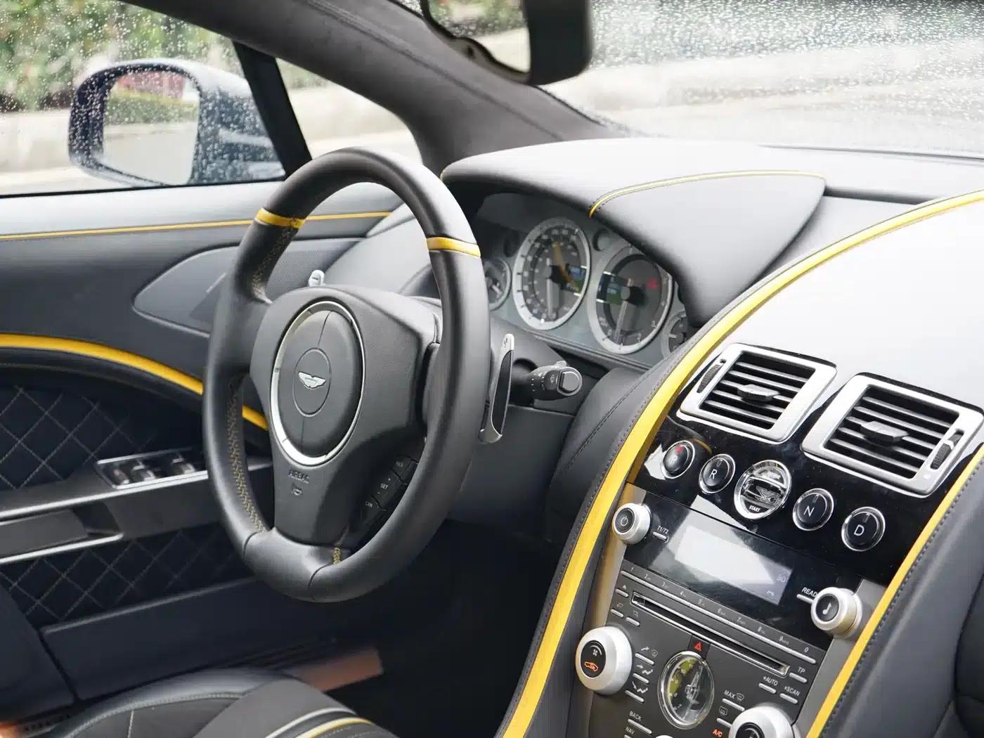 2010 Rapide 6.0L — миниатюра 13