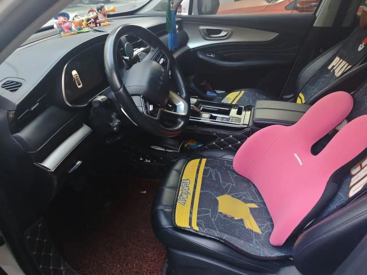 Roewe RX5 eMAX 2020 500 PHEV Smart Cabin Flagship Edition — миниатюра 16