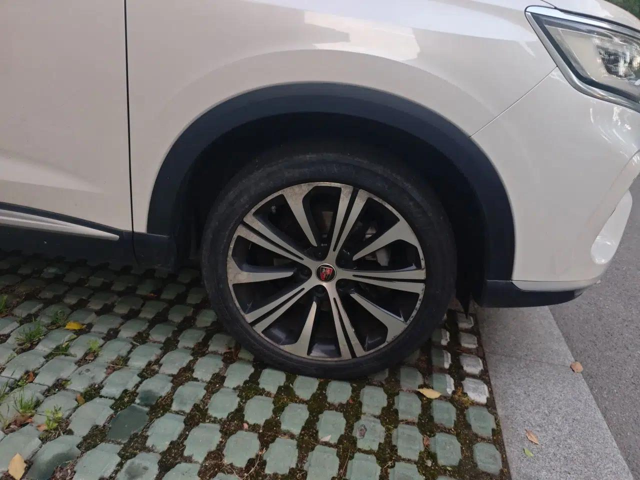 Roewe RX5 eMAX 2020 500 PHEV Smart Cabin Flagship Edition — миниатюра 8