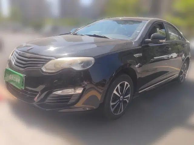 Roewe e550 2016 Deluxe Edition