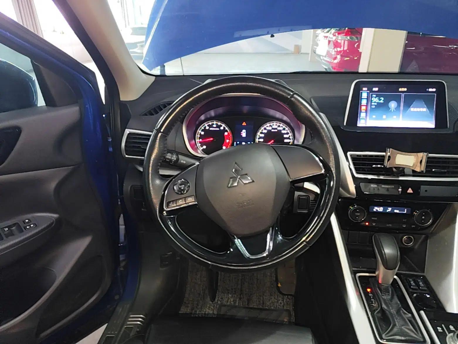 Mitsubishi Eclipse Cross 2019 1.5T CVT Two-Wheel Drive Dream Edition China VI Standard — миниатюра 14
