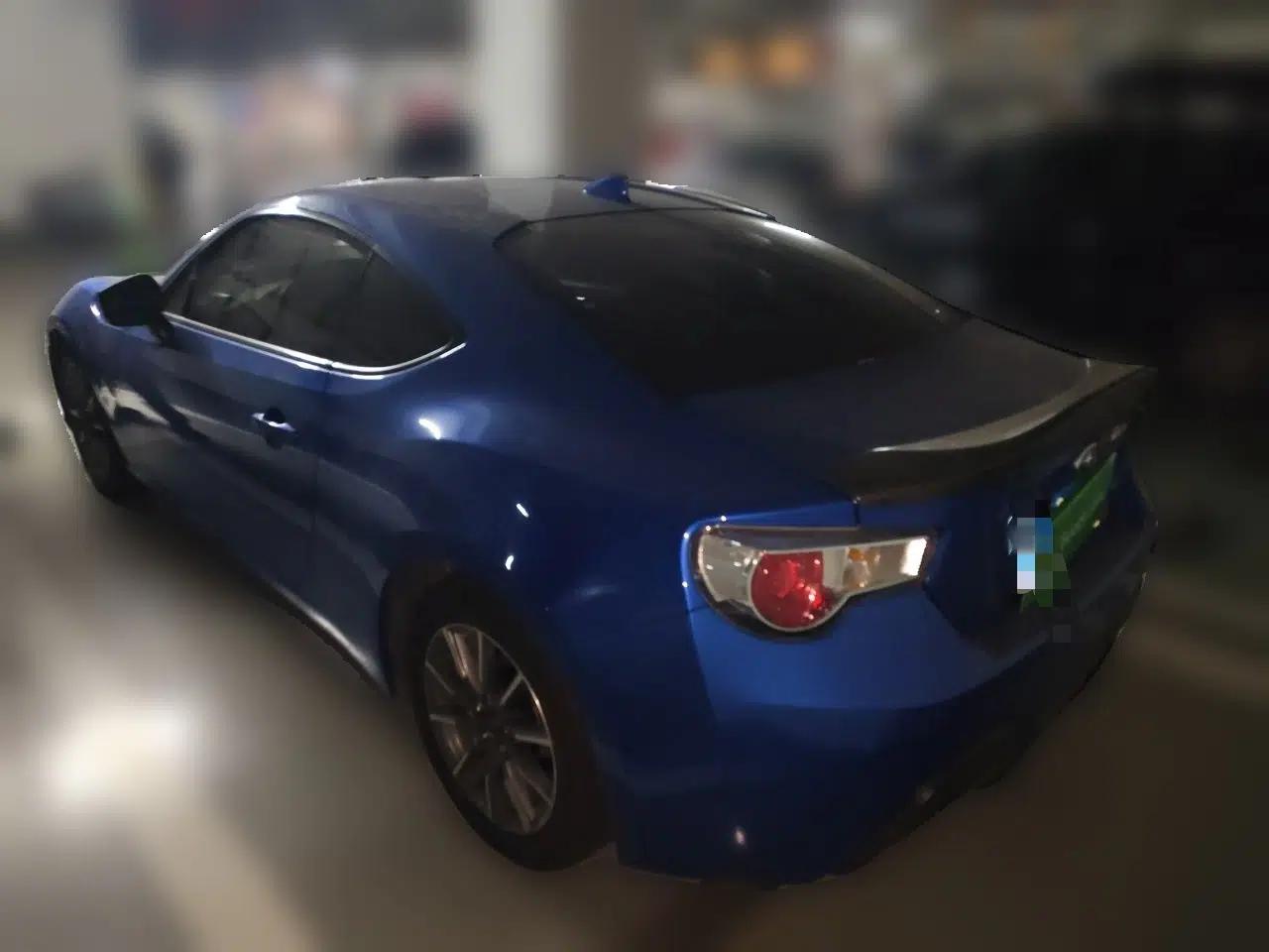 Subaru BRZ 2015 2.0i Manual Model — миниатюра 4