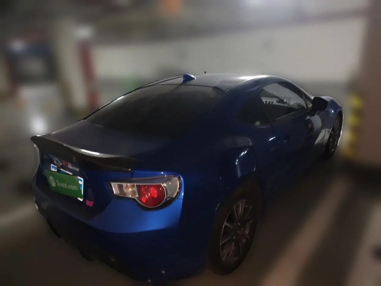 Subaru BRZ 2015 2.0i Manual Model — миниатюра 6