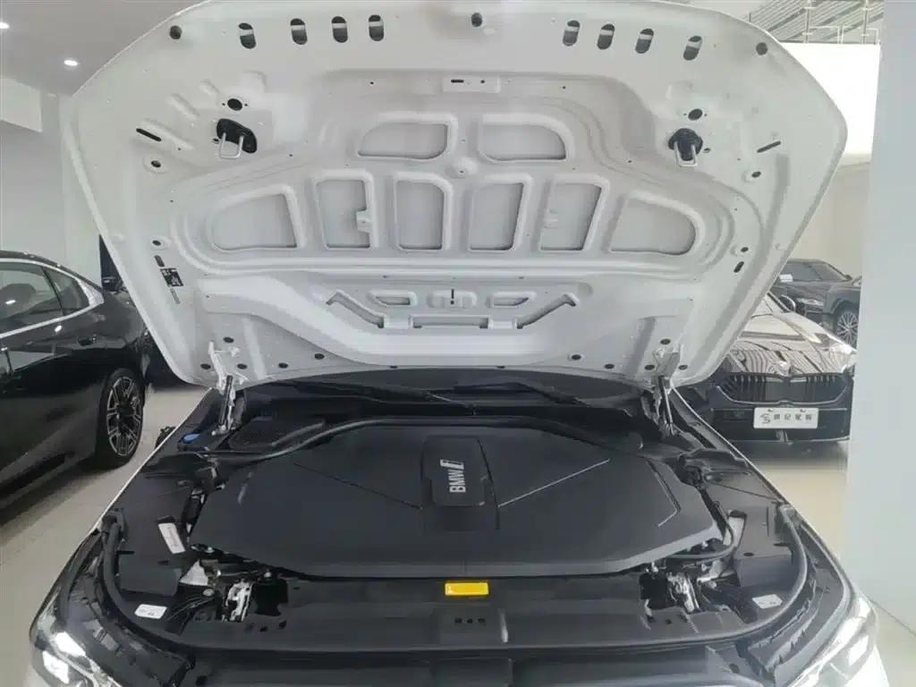 BMW i5 2025 eDrive 40L M Sport Package — миниатюра 20