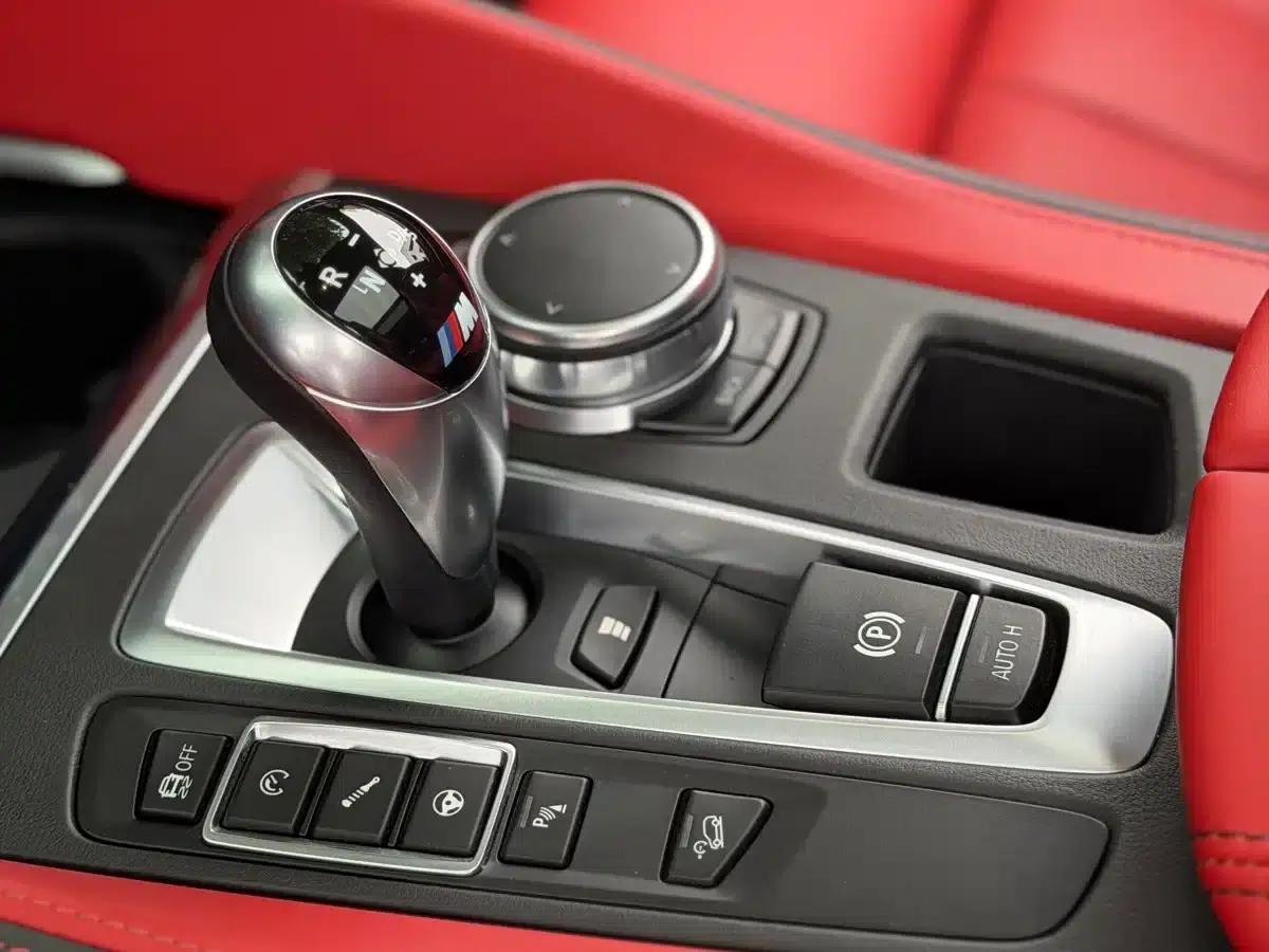 2015 BMW X5 M — миниатюра 11