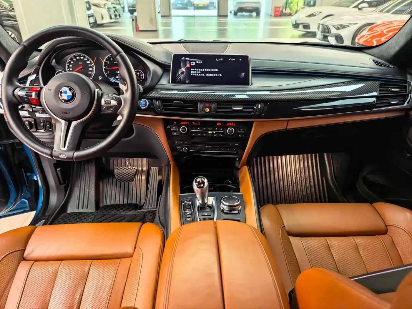 2015 BMW X6 M — миниатюра 10