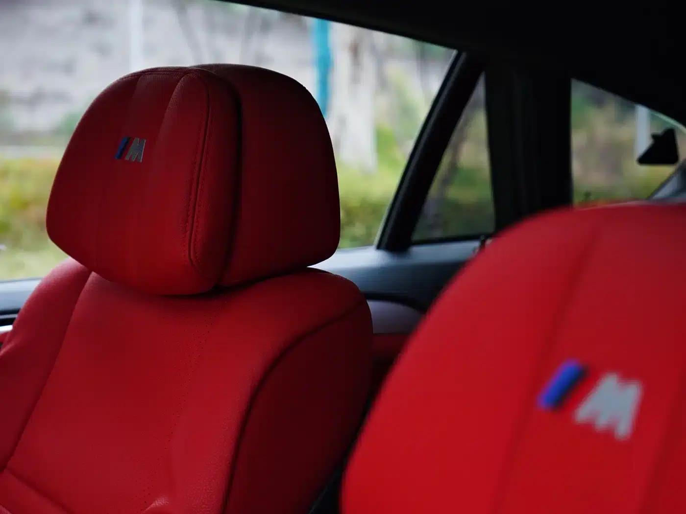 2010 BMW X6 M — миниатюра 16