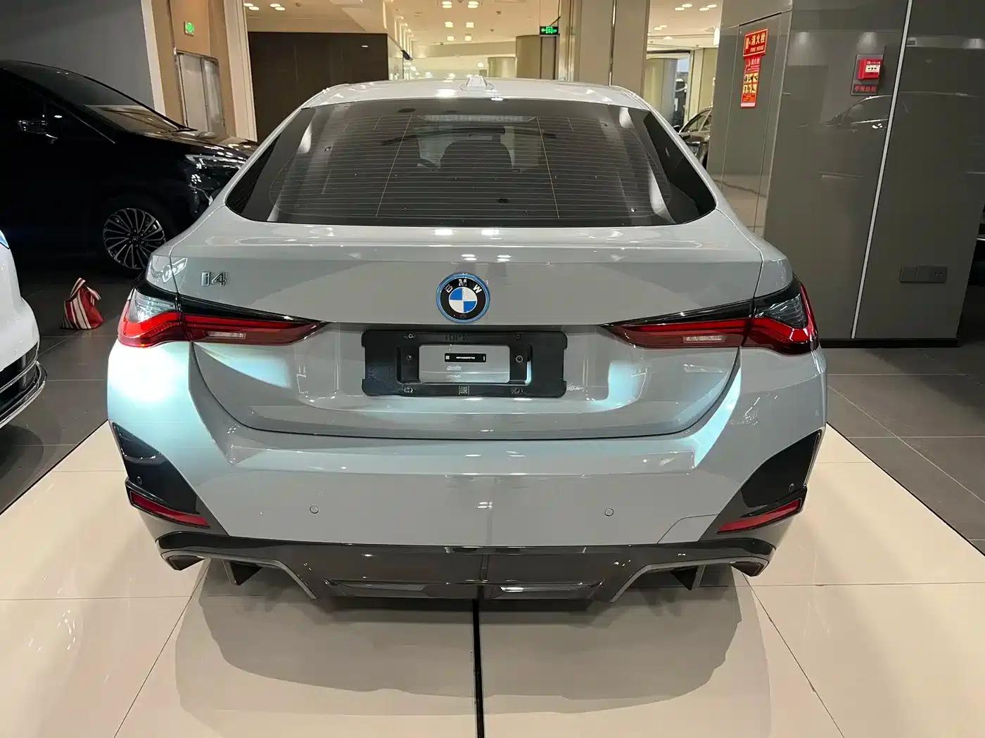 BMW i4 2023 eDrive35 — миниатюра 8