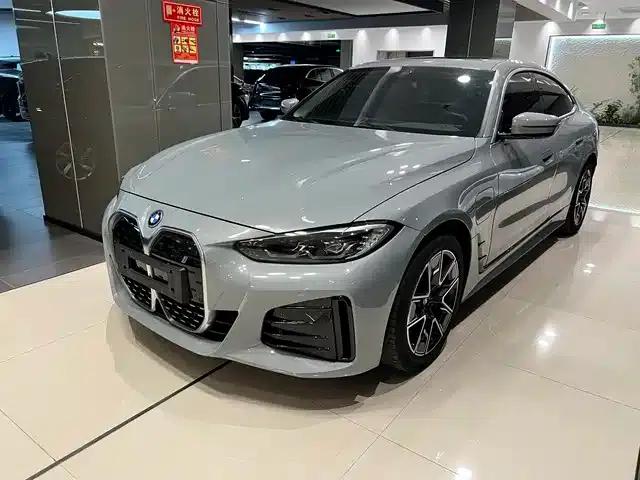 BMW i4 2023 eDrive35