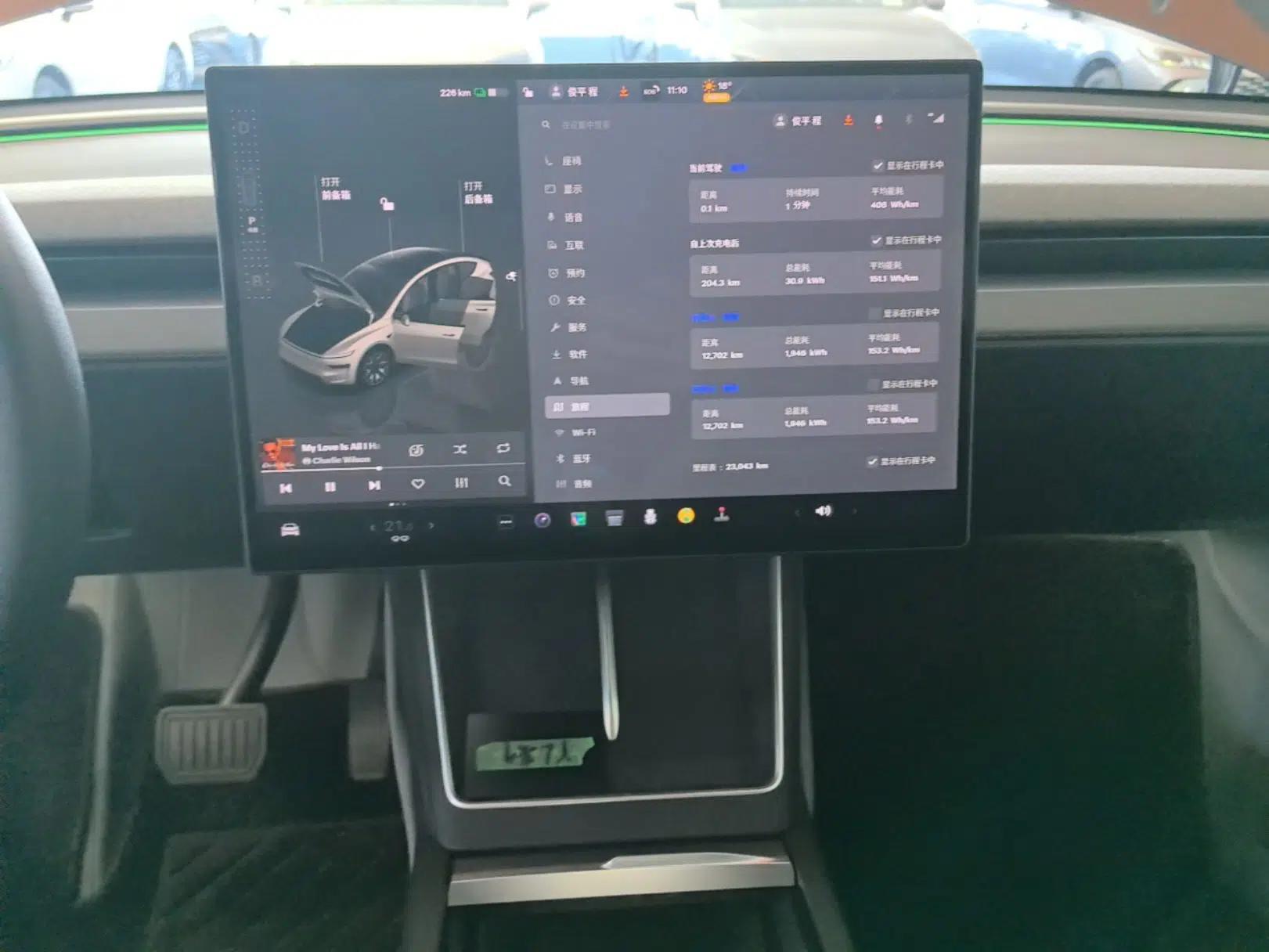 Tesla Model Y L 2025 Model Long-Range All-Wheel-Drive Version — миниатюра 16
