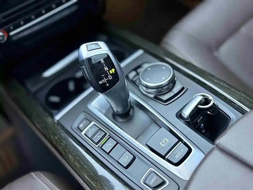 2016 BMW X5 PHEV Imported Model xDrive40e — миниатюра 6