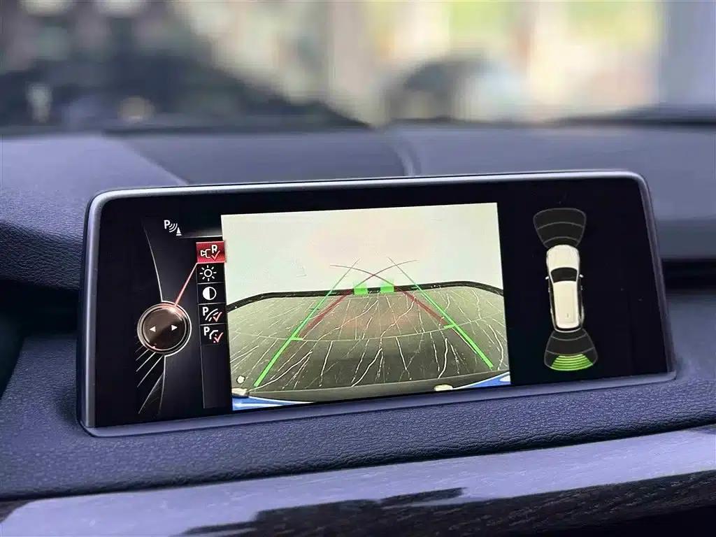 2016 BMW X5 PHEV Imported Model xDrive40e — миниатюра 9