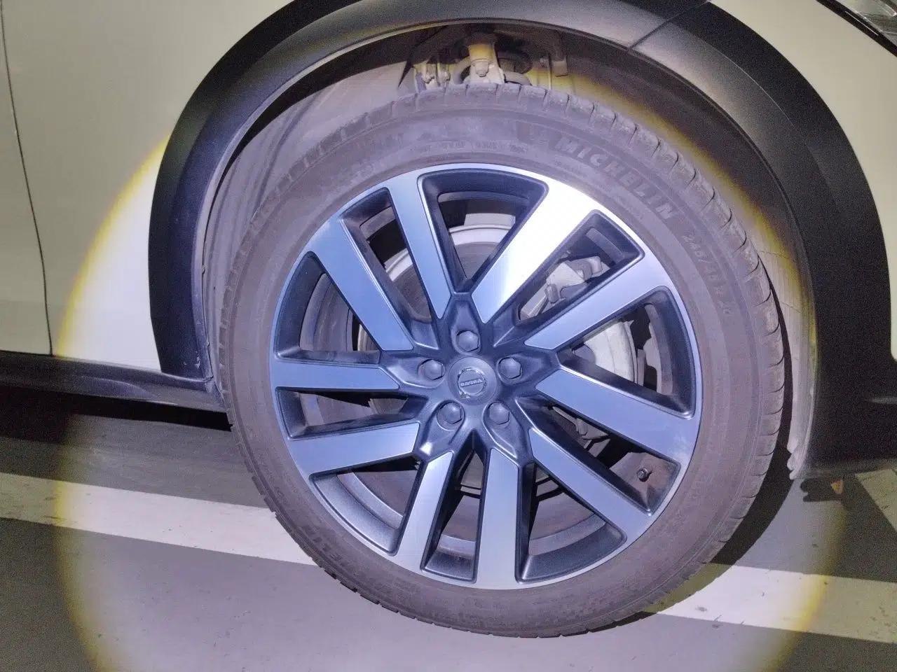 Volvo V90 2022 Cross Country B5 AWD Prestige Edition — миниатюра 8