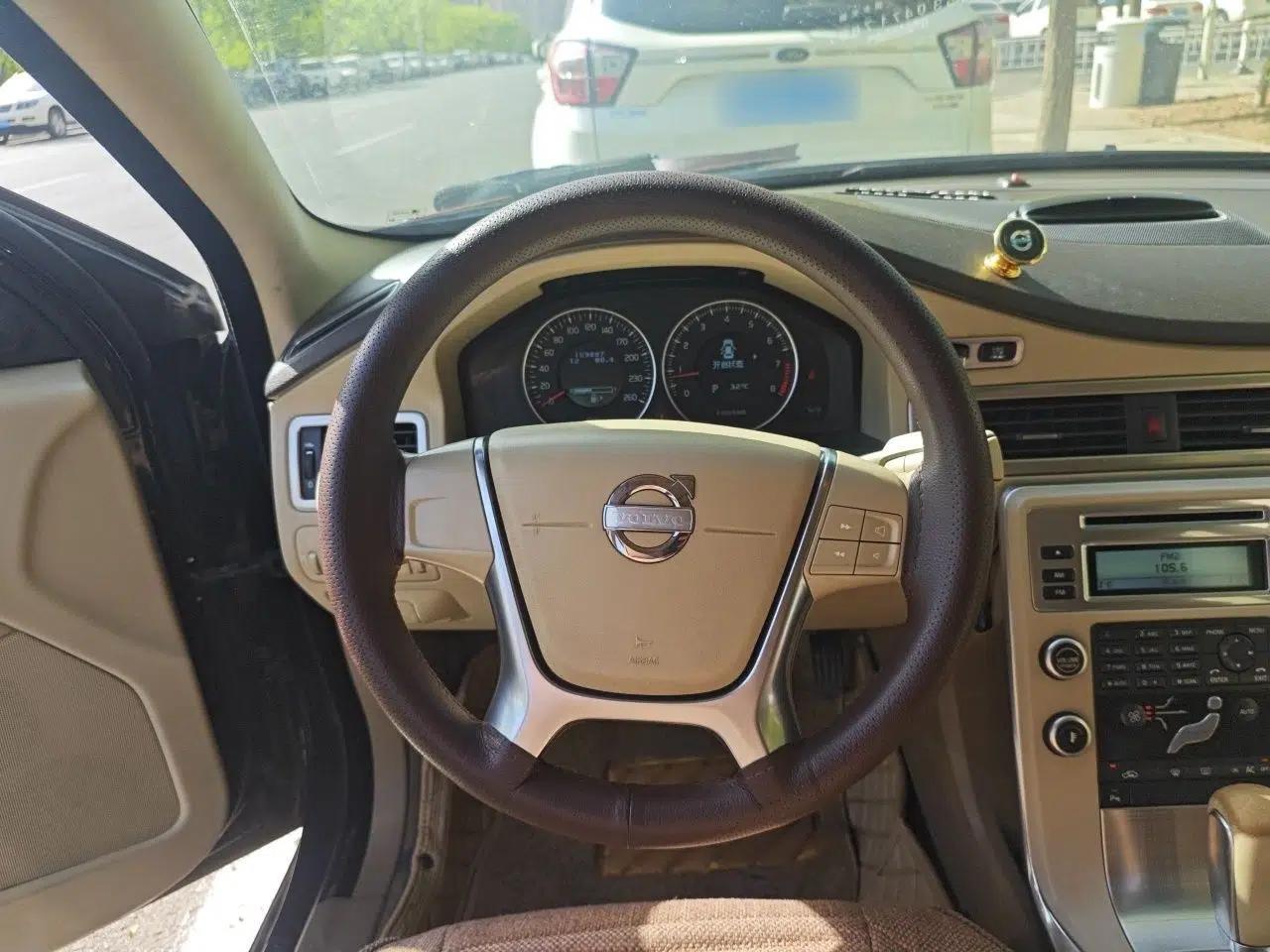 Volvo S80L 2011 2.0T ZhiShang Version — миниатюра 11