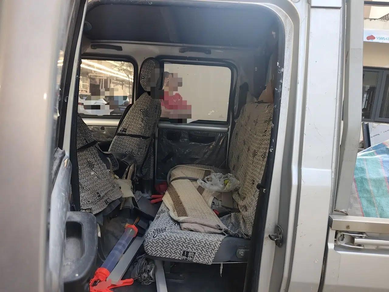 Wuling Rongguang Small Truck 2021 1.5L Base Version Double-Cab L3C — миниатюра 18
